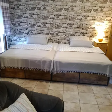 Eifelstube Διαμέρισμα Langerwehe